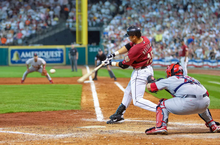 Carlos Beltrán bats against the Cardinals in the 2004 NLCS.